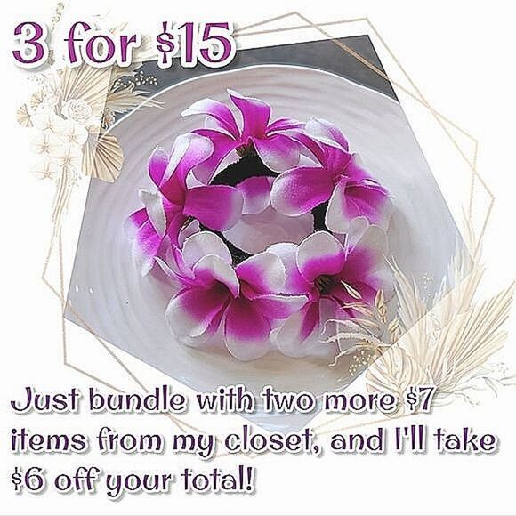 Vtg hibiscus synthetic flower hair tie - Picture 1 of 5